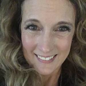 Meet your Posher, Connie